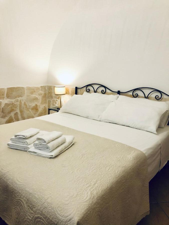 Dimora Bellini Apartment And Rooms Кастелана Гроте Екстериор снимка