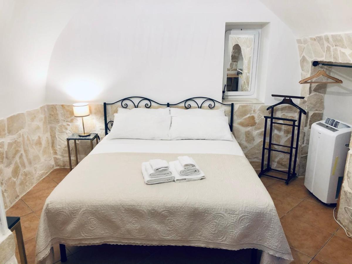 Dimora Bellini Apartment And Rooms Кастелана Гроте Екстериор снимка